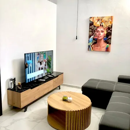 Chrysa- Kyra Apartment *